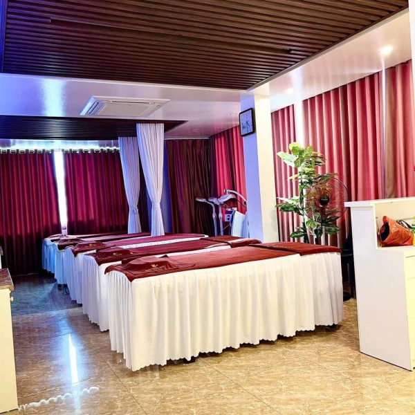 Váy Quây Spa, Thẩm Mỹ Viện